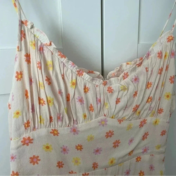 Elodie Floral Mini Dress M 90’s Y2K Spaghetti Tie Straps Peach Color Girlcore - Picture 2 of 11